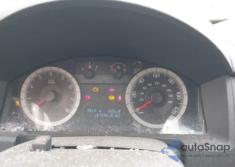 2009 Ford Escape Xlt z USA, uszkodzony, nr VIN 1FMCU93G29KB70372